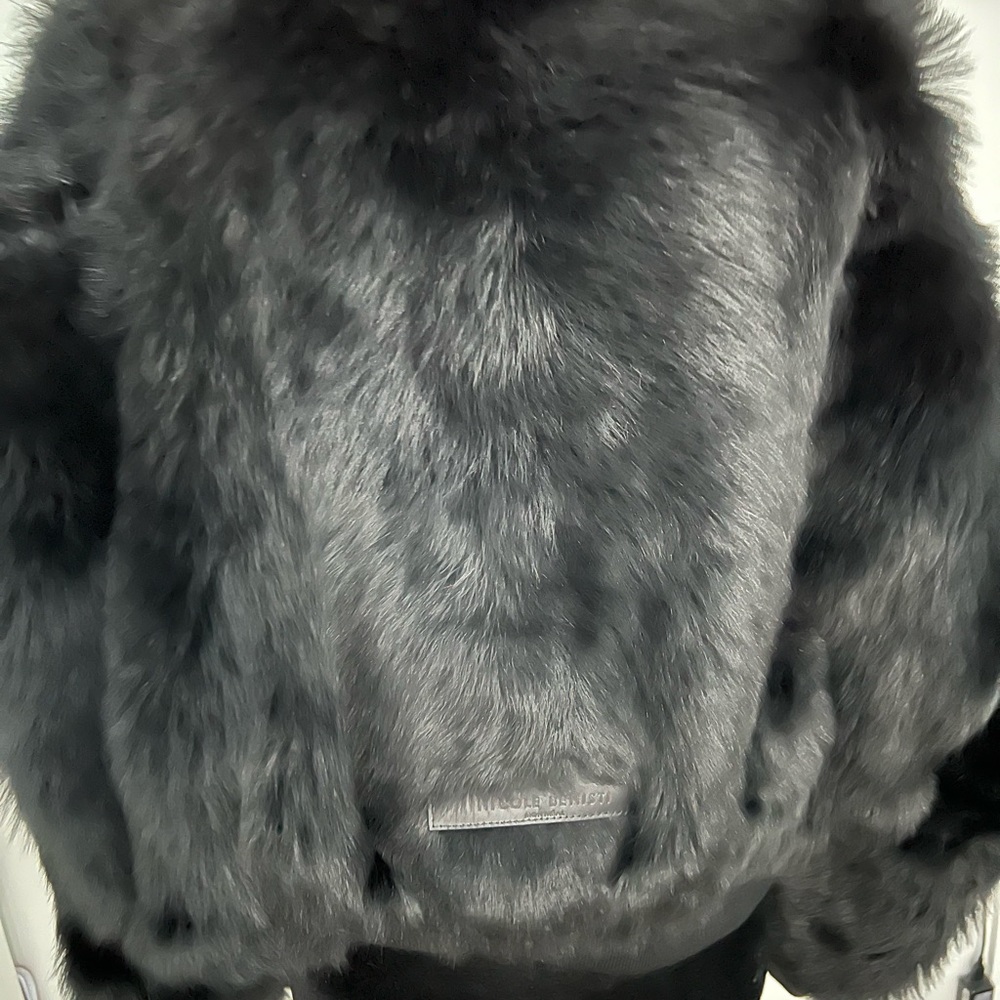 Leather jacket - Picture 7 of 8